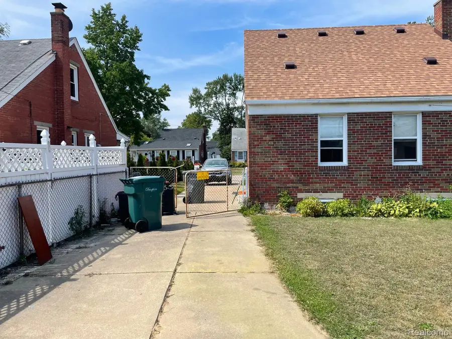 1714 Mayburn Street, Dearborn, MI 48128 - #3