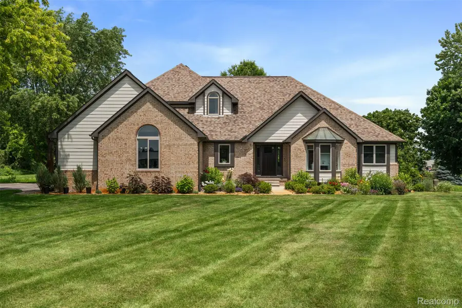 55550 Lee Road, New Hudson, MI 48165 - #2