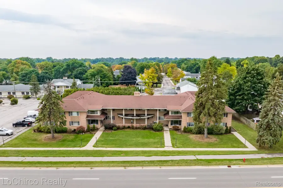 2377 Walton Boulevard #17, Rochester Hills, MI 48309 - #3