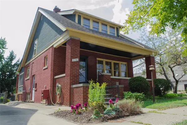 21741 Edna Street, Dearborn, MI 48124
