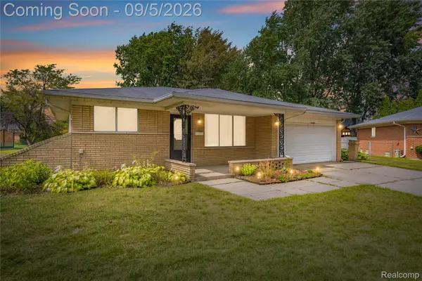 14707 Howell Court, SterlingHeights, MI 48312