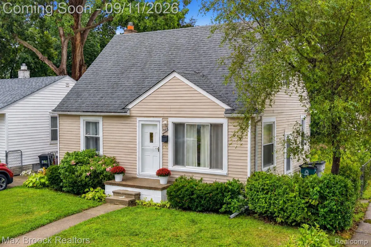 23704 Davey Avenue, Hazel Park, MI 48030 - #1