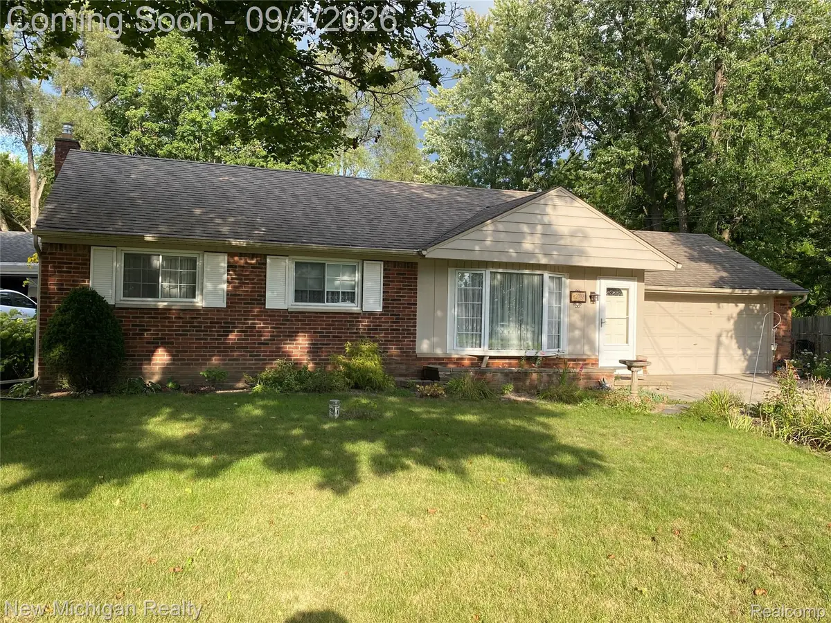2032 Kingswood Drive, Flint, MI 48507 - #1