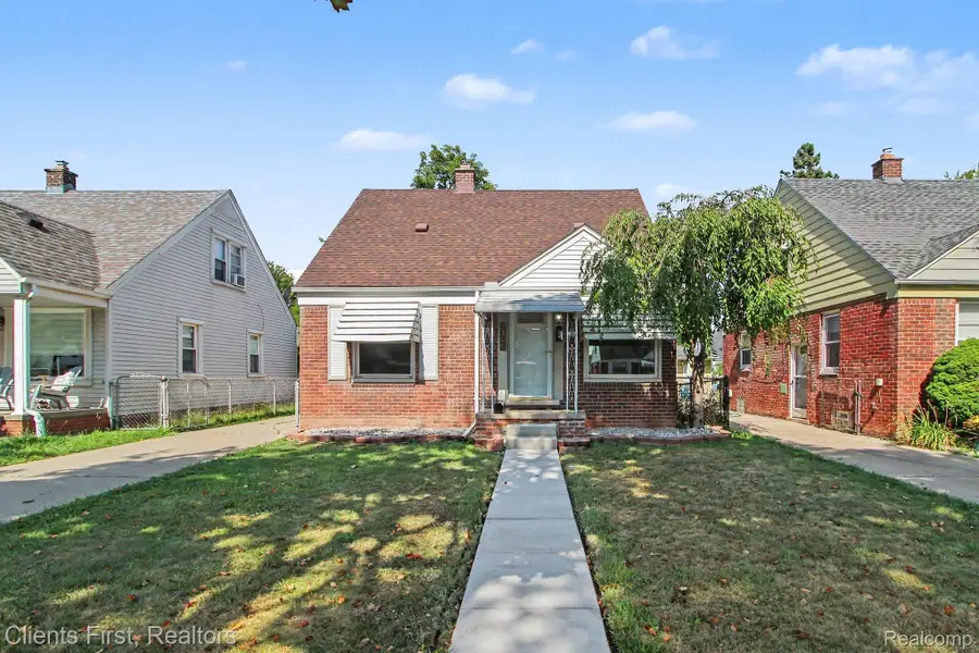 3306 Raymond Avenue, Dearborn, MI 48124 - #2