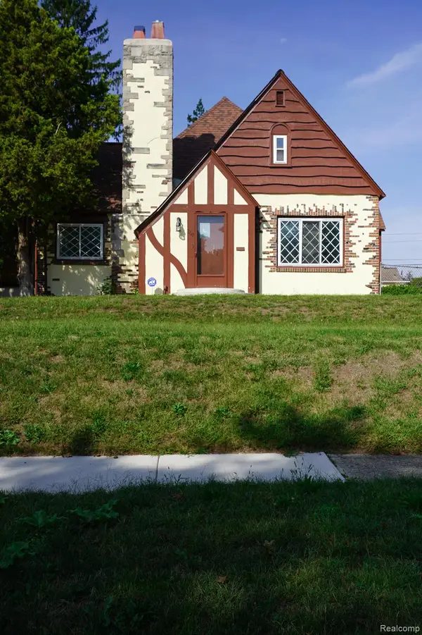 260 Cherokee Road, Pontiac, MI 48341