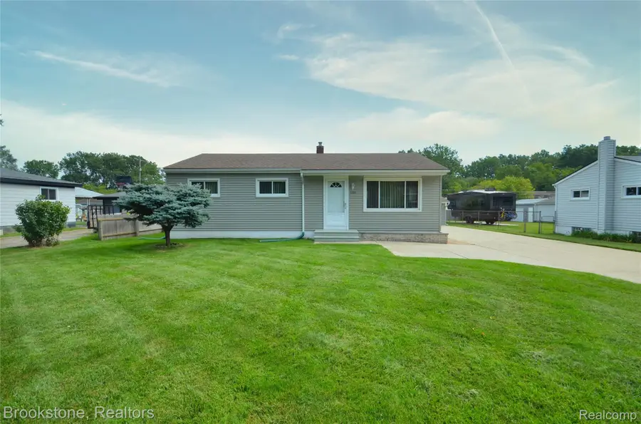 2822 Frembes Road, Waterford, MI 48329 - #2