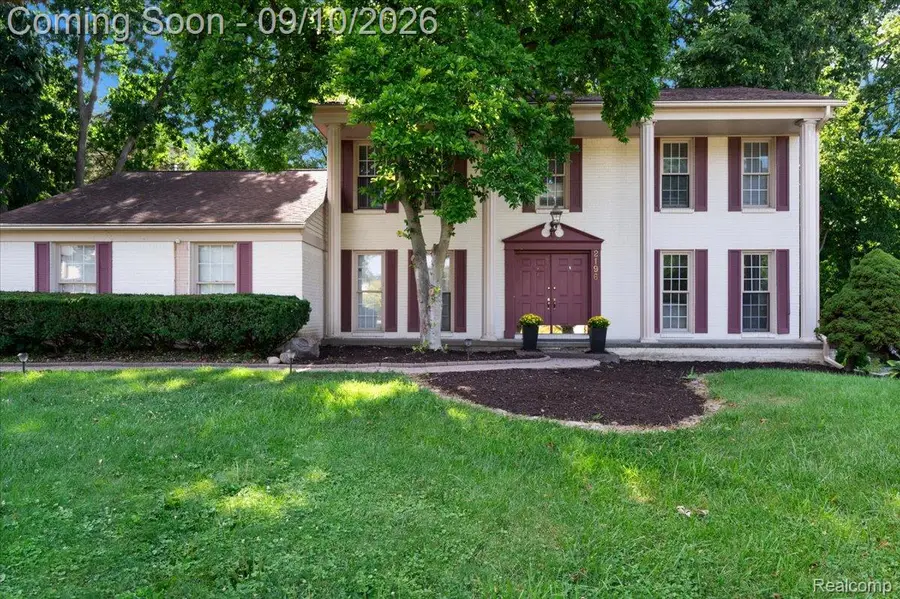 2196 Willow Leaf Drive, Rochester Hills, MI 48309 - #2