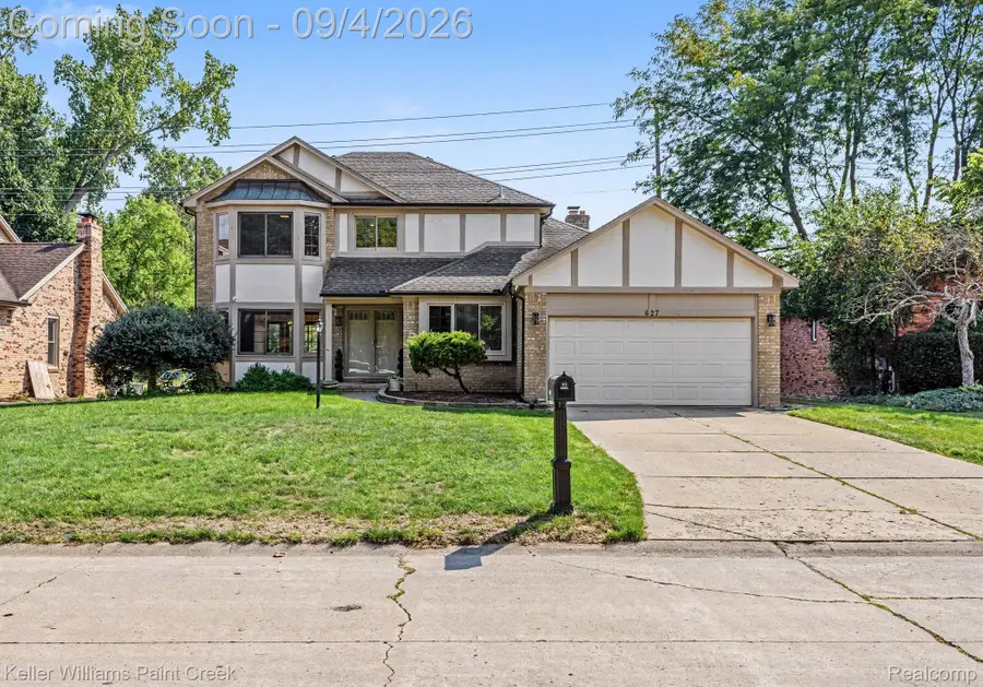 627 Parkland Drive, Rochester Hills, MI 48307 - #2