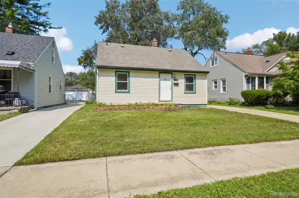 24346 Lehigh Street, DearbornHeights, MI 48125