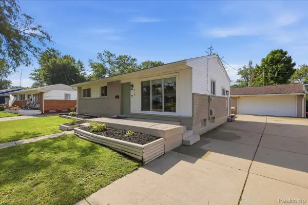 316 Tamarac Drive, Davison, MI 48423