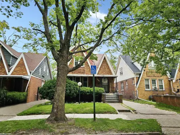 14880 Mendota Street, Detroit, MI 48238