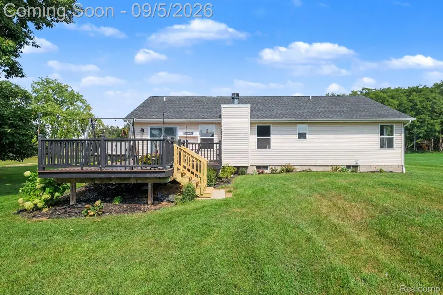 11606 E Silver Lake Road, Byron, MI 48418 - #2