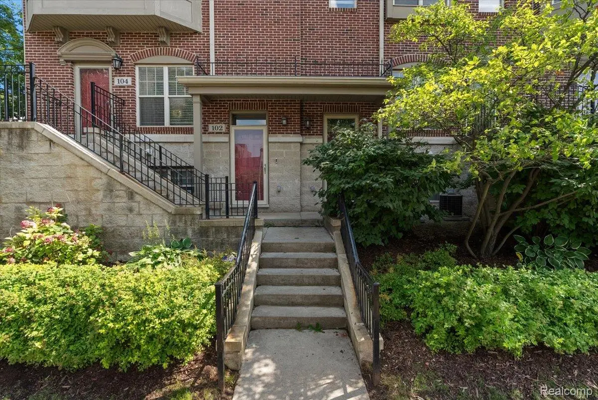 100 Adelaide Street, Detroit, MI 48201 - #1