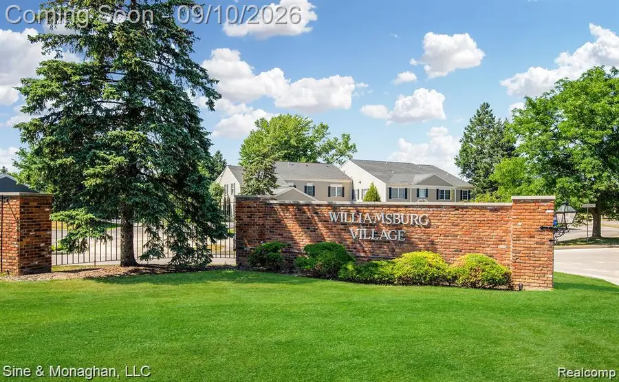 2610 Williamsburg Circle, Auburn Hills, MI 48326 - #2