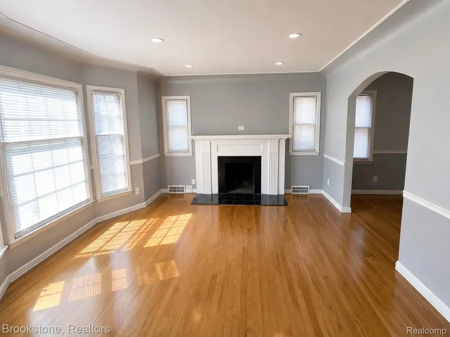 16580 Steel Street, Detroit, MI 48235 - #3