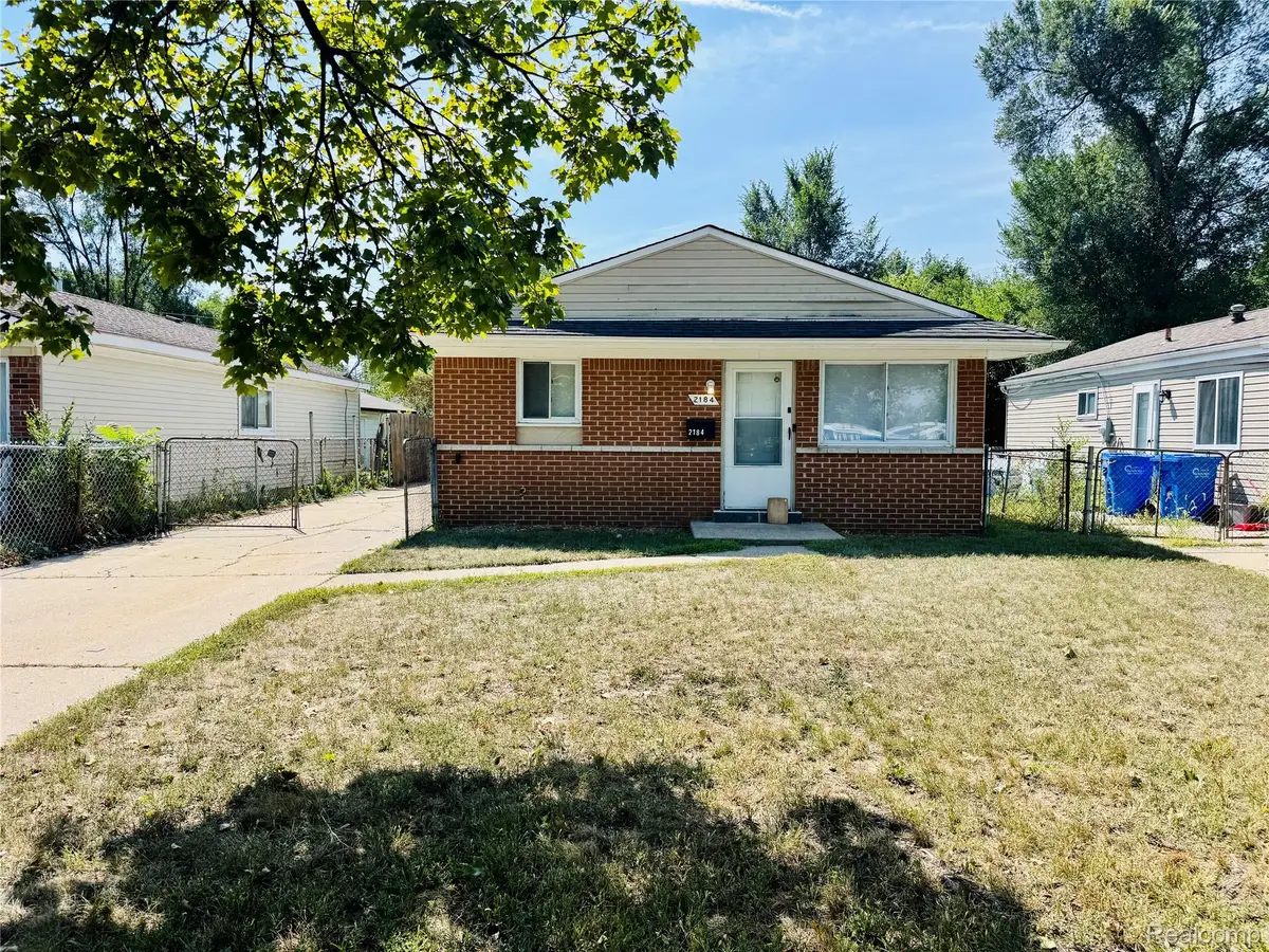 2184 Garrick Avenue, Warren, MI 48091 - #1