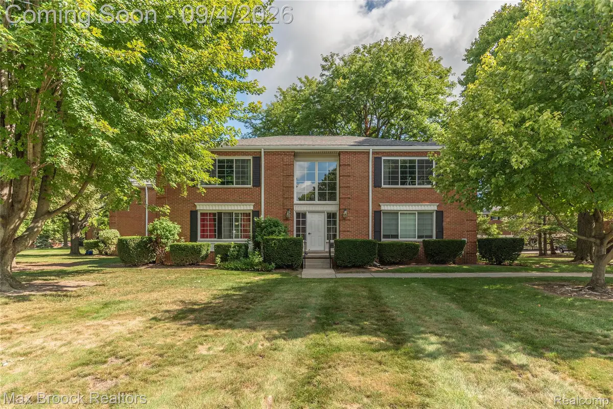 731 E Fox Hills Drive #183, Bloomfield, MI 48304 - #1