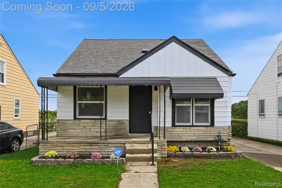 20018 Bloom Street, Detroit, MI 48234 - #2