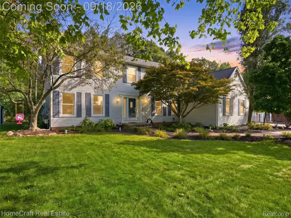 9659 Alger Drive, Brighton, MI 48114