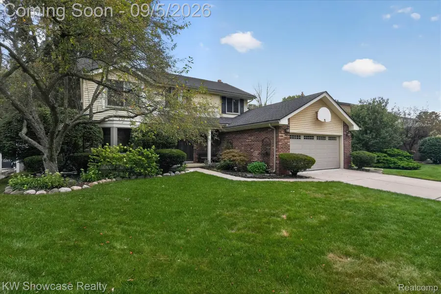 8254 Sandpiper Street, Canton, MI 48187 - #2