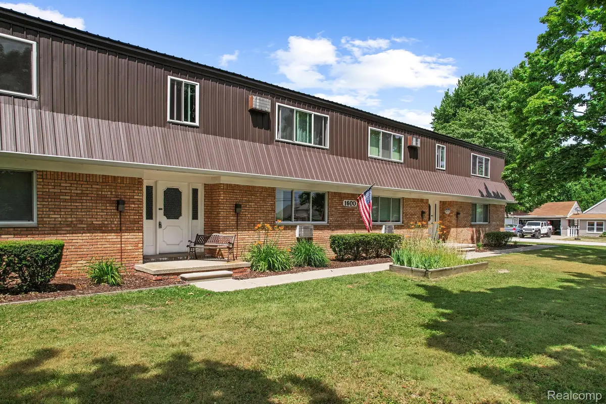 1600 Oakland Street #A-3, Saint Clair, MI 48079 - #1
