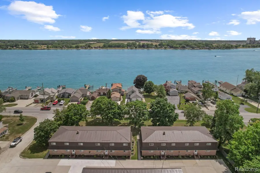 1600 Oakland Street #A-3, Saint Clair, MI 48079 - #3