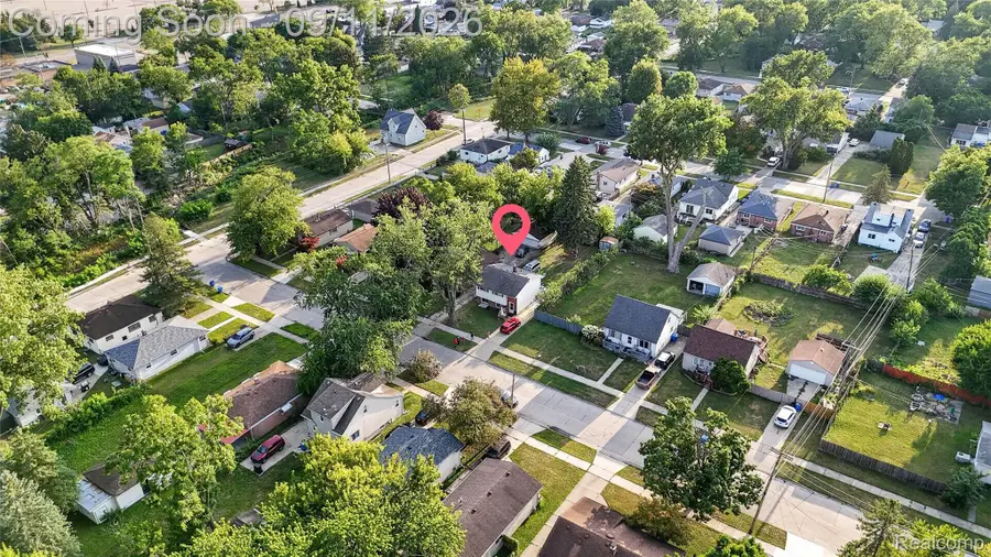 5418 Harding Street, Dearborn Heights, MI 48125 - #3