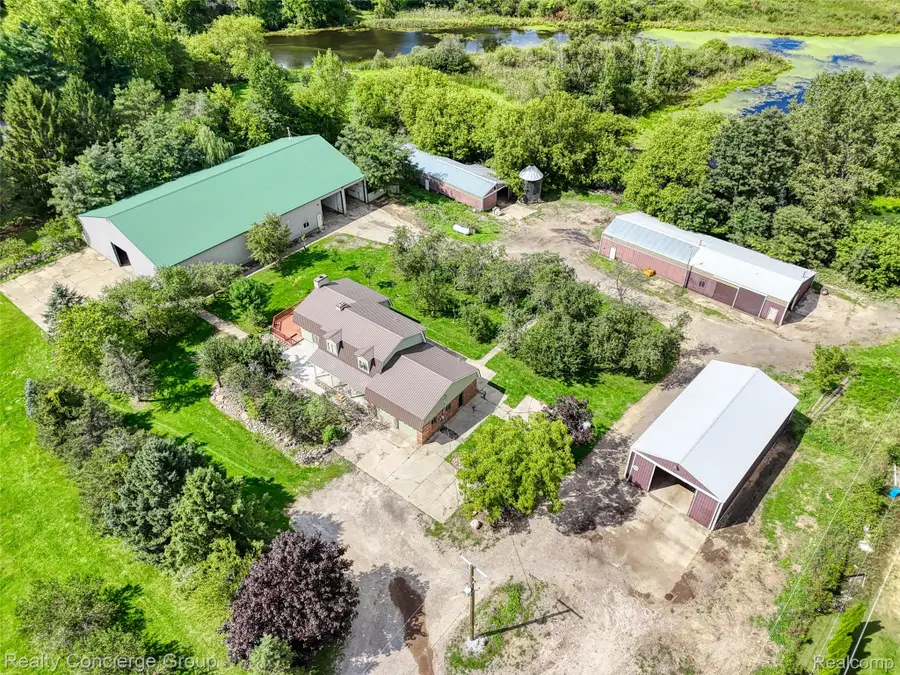 9225 Faussett Road, Fenton, MI 48430 - #3