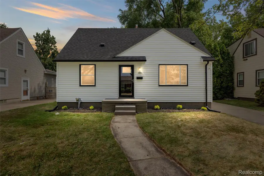300 N Edgeworth Avenue, Royal Oak, MI 48067 - #2