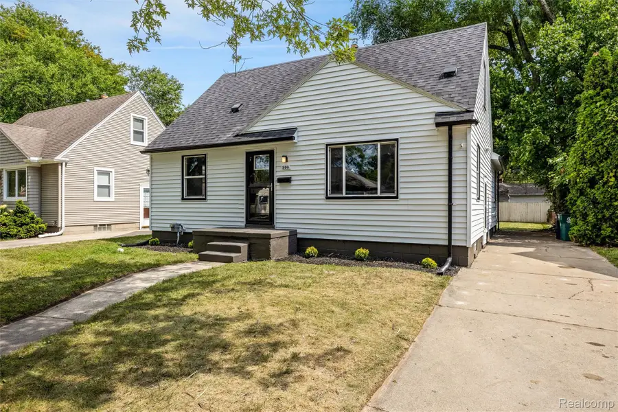 300 N Edgeworth Avenue, Royal Oak, MI 48067 - #3