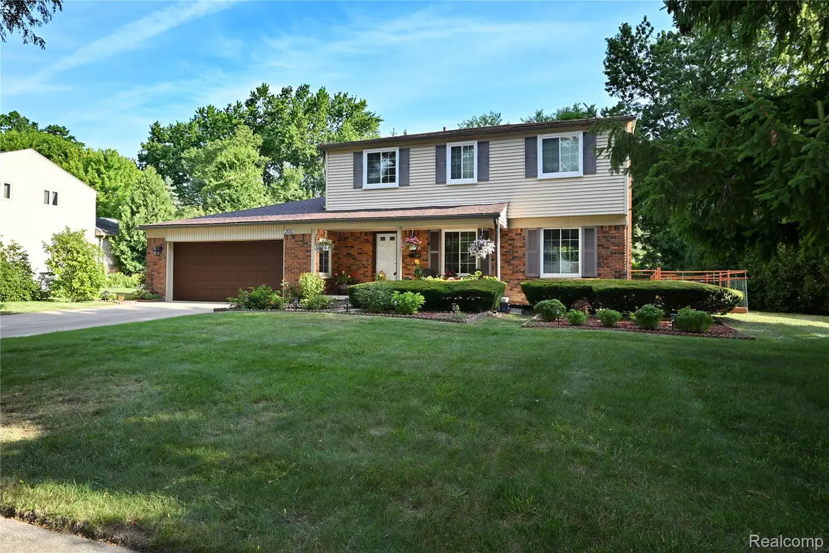 2032 Kristin Drive, Troy, MI 48084 - #1