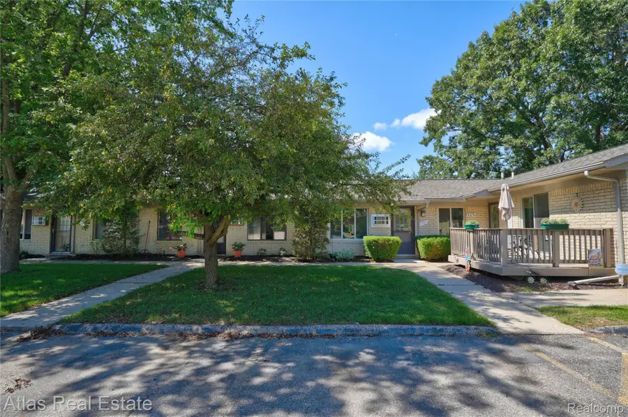 407 W Drahner Road, Oxford, MI 48371 - #2