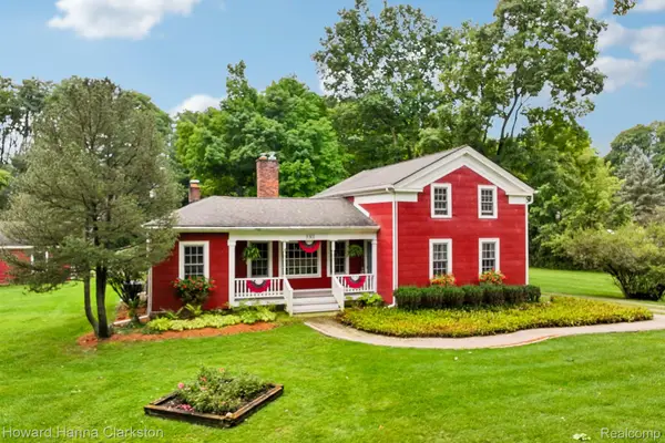 8301 Foster Road, Clarkston, MI 48346