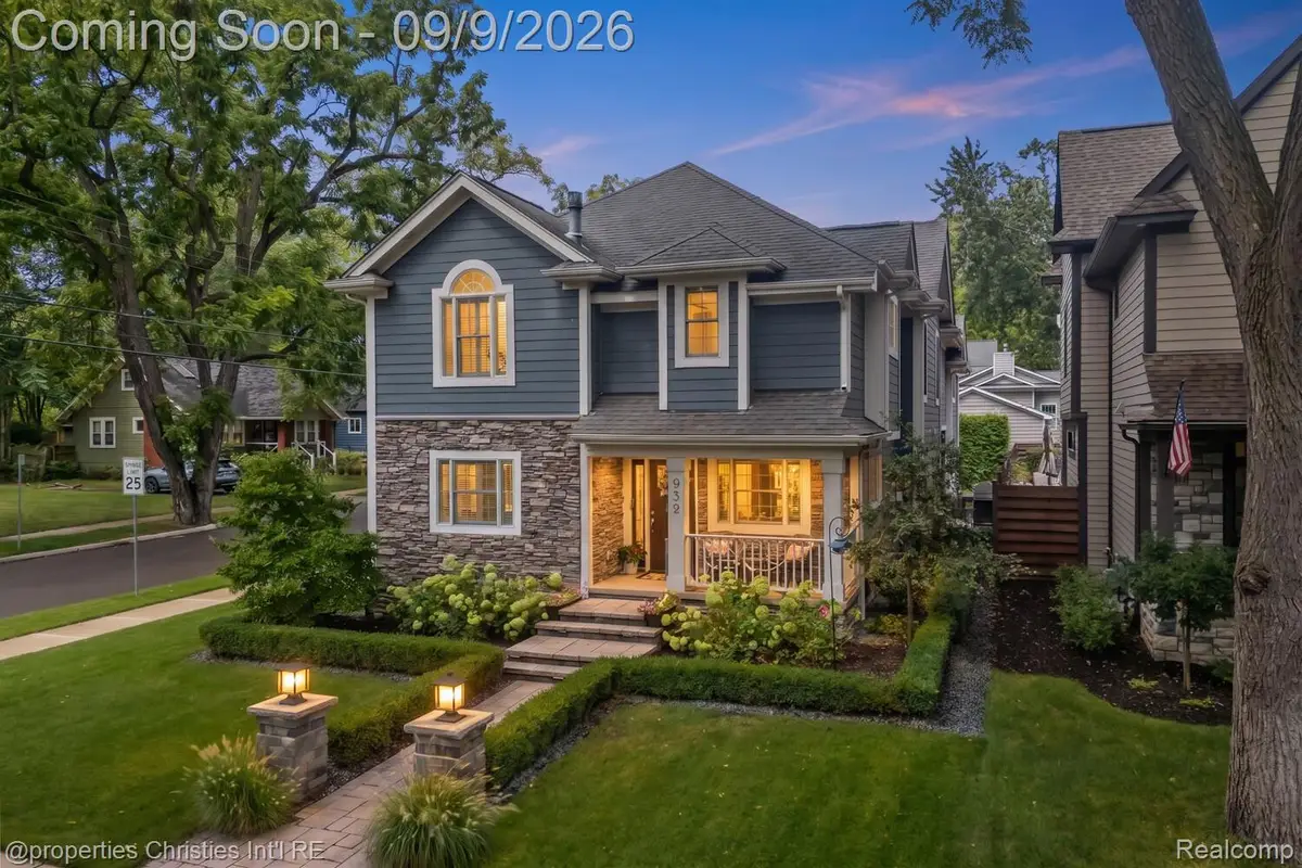 932 Roselawn Drive, Rochester, MI 48307 - #1