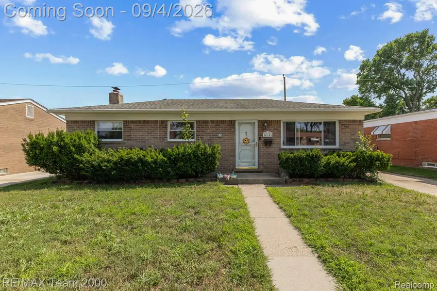 34345 Rosslyn Street, Westland, MI 48185 - #3