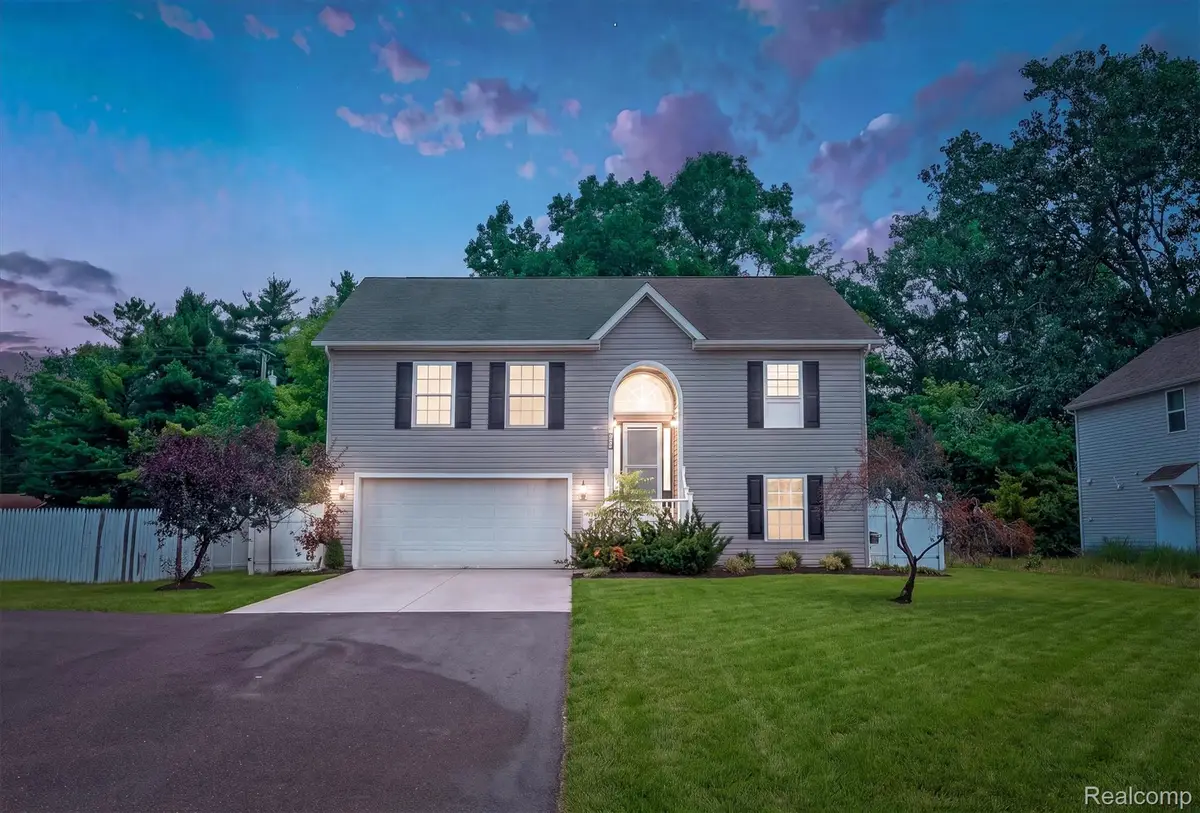 4427 Hannan Road, Wayne, MI 48184 - #1