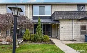 8272 Karam Boulevard, Warren, MI 48093 - #1
