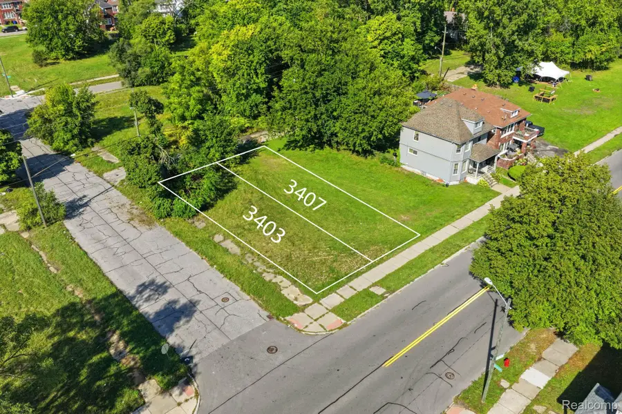 3087 Van Dyke Street, Detroit, MI 48214 - #3