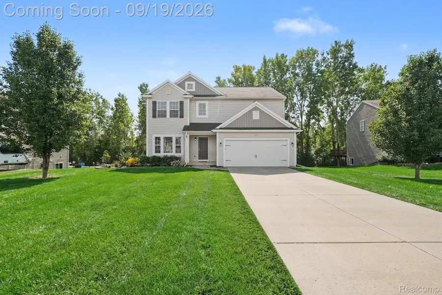 4430 Pebble Creek Boulevard, Burton, MI 48439 - #2