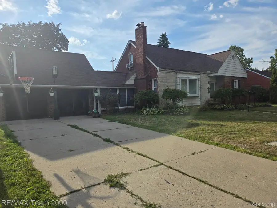 439 N Vernon Street, Dearborn, MI 48128 - #2