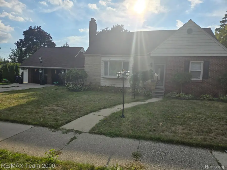 439 N Vernon Street, Dearborn, MI 48128 - #3