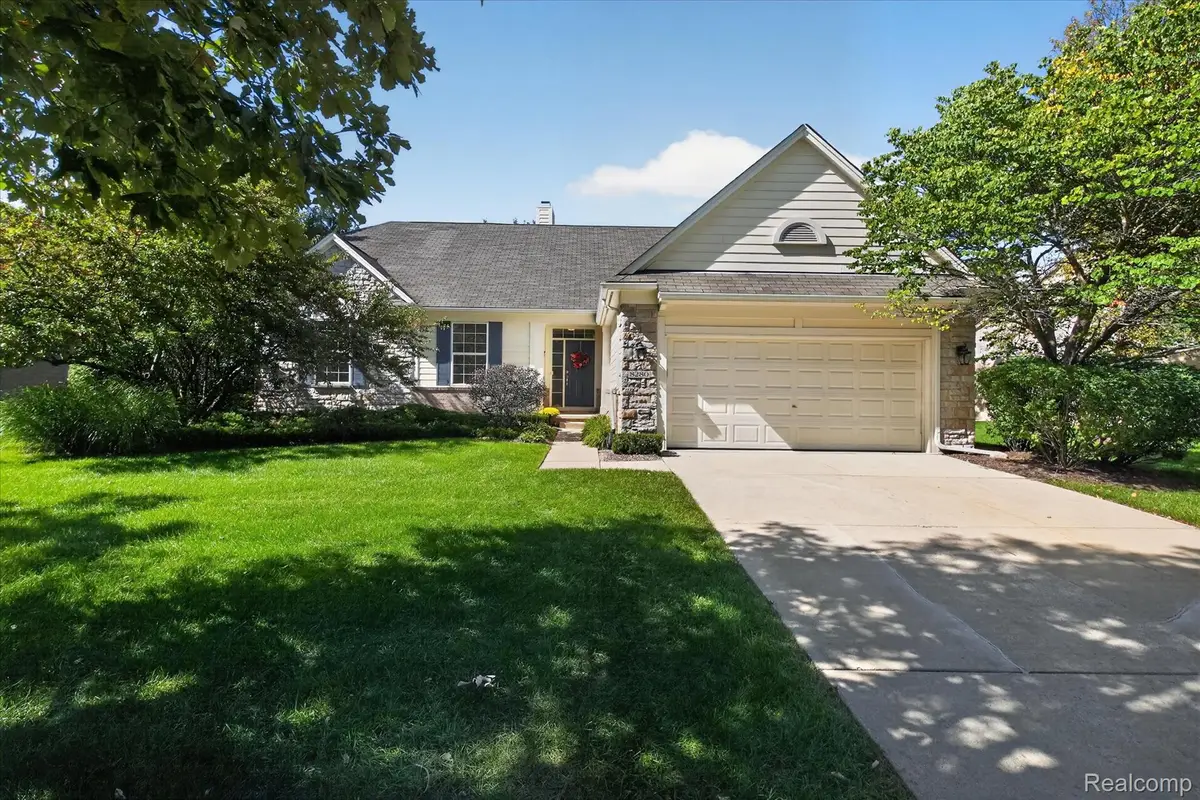 8280 Brewster Lane, Canton, MI 48187 - #1