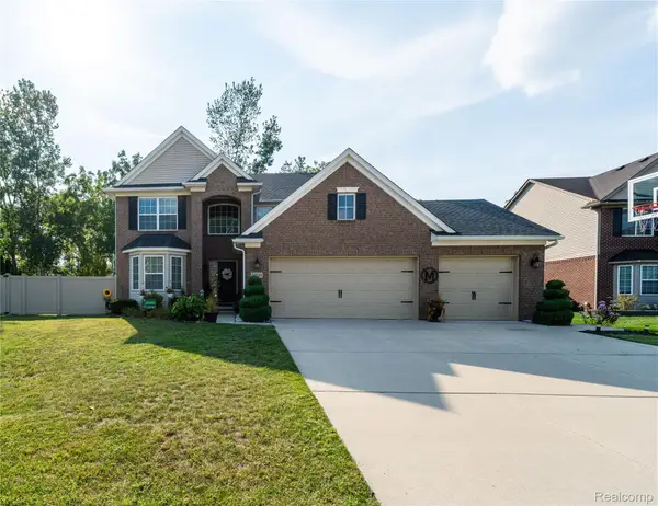 24161 Thorn Drive, Brownstown, MI 48134