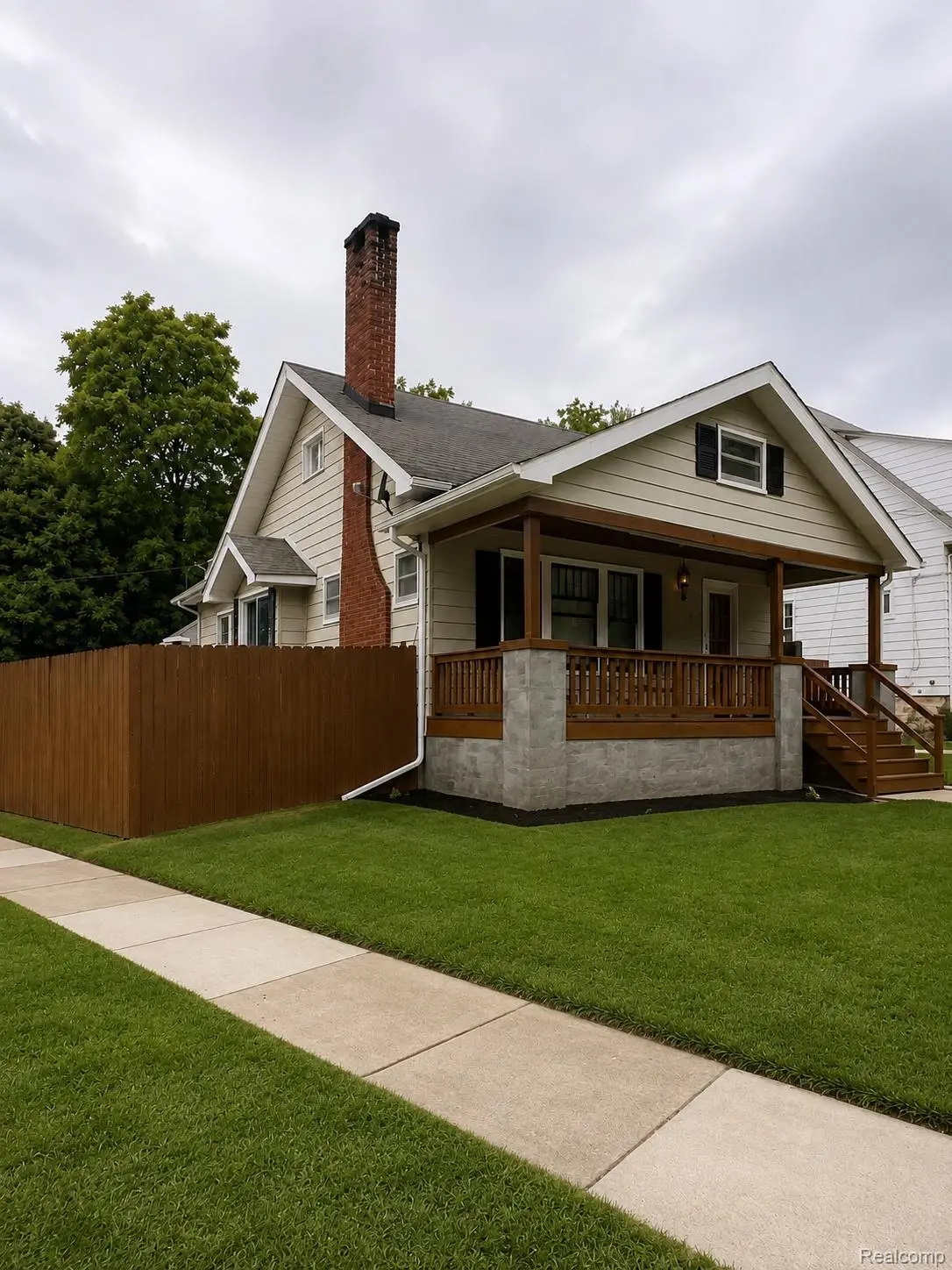 1128 Boston Avenue, Flint, MI 48503 - #1