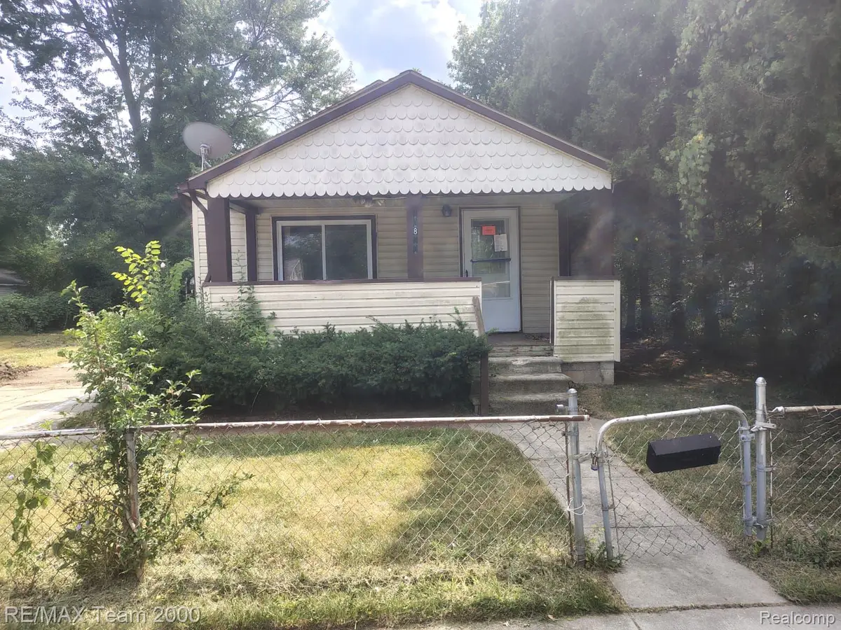 20890 Ridgemont Road, Harper Woods, MI 48225 - #1