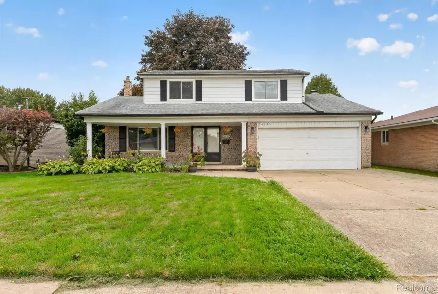 36735 Lodge Drive, Sterling Heights, MI 48312 - #3