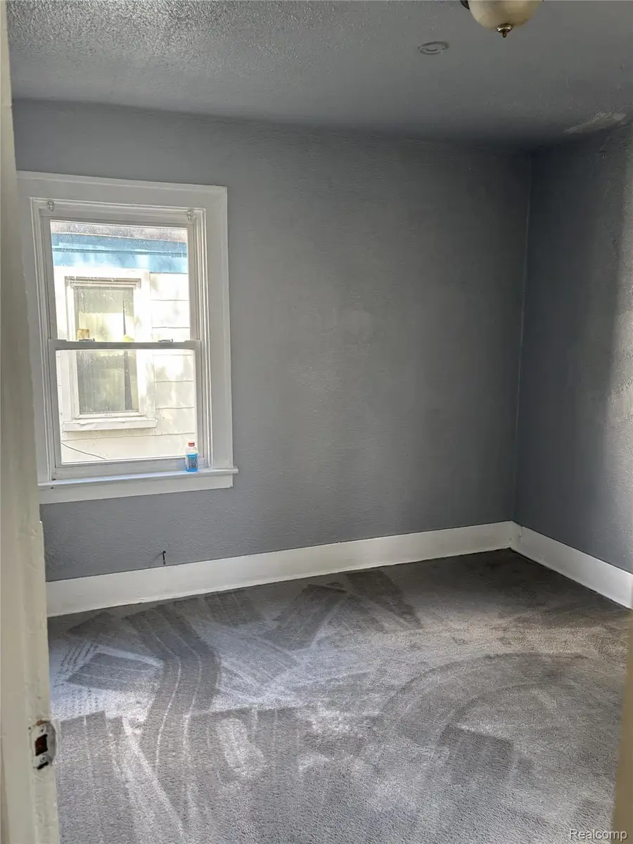 13522 Glastonbury Avenue, Detroit, MI 48223 - #3