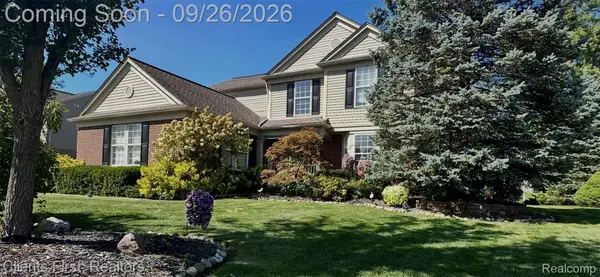 48760 Fifth Avenue S, Canton, MI 48188