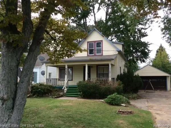 4225 Gratiot Avenue, FortGratiot, MI 48059