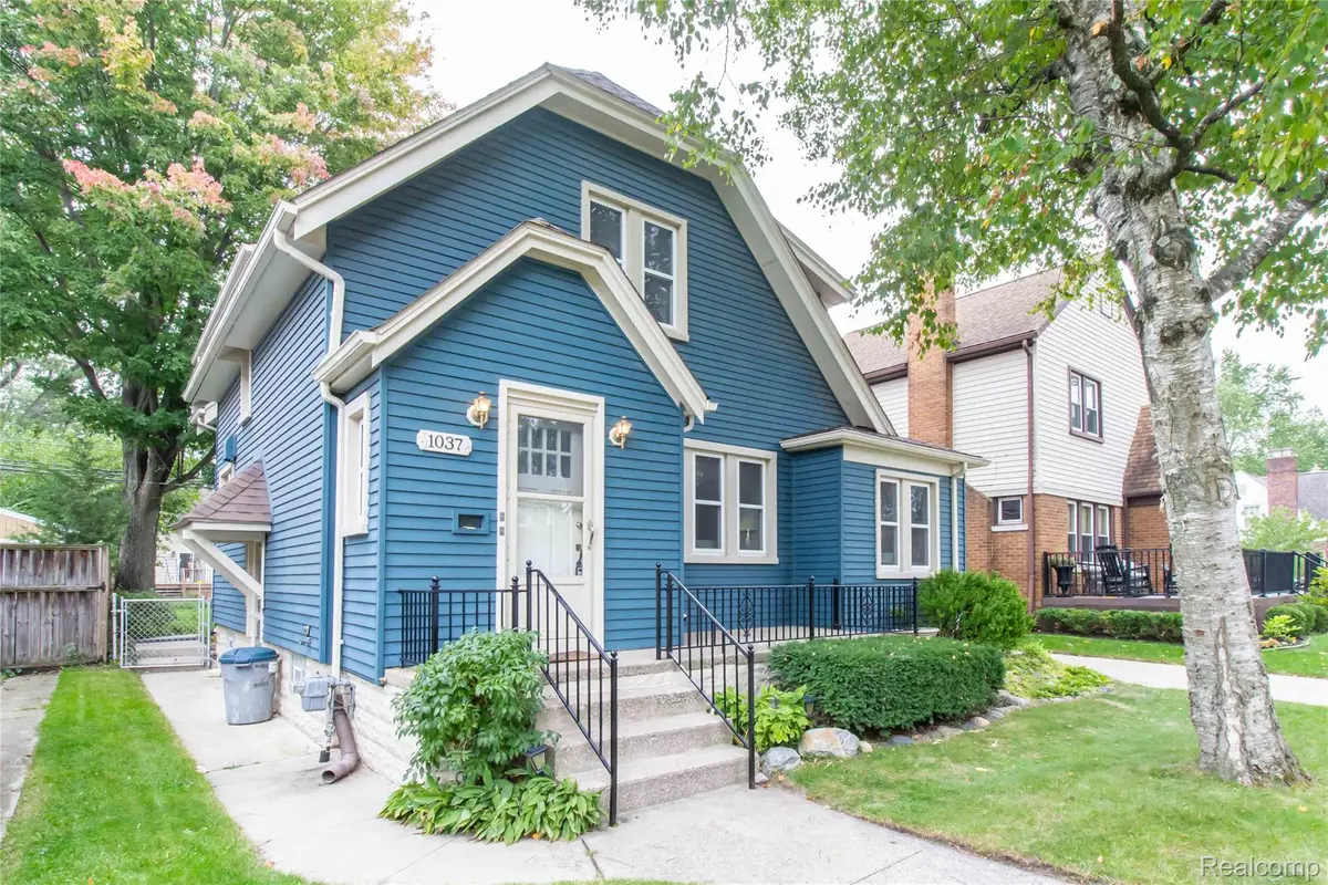 1037 Longfellow Avenue, Royal Oak, MI 48067 - #1
